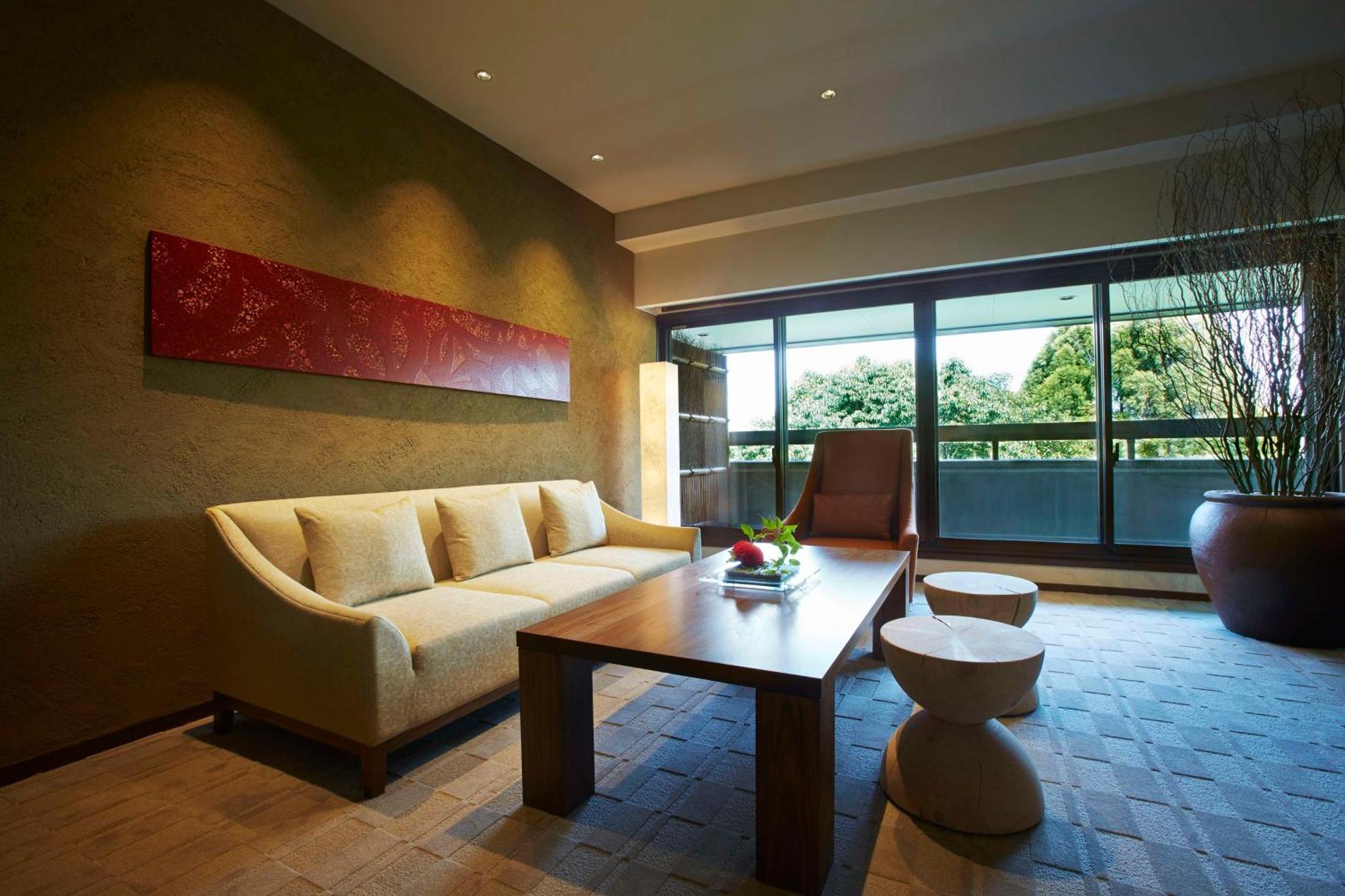 Hyatt Regency Hotel 5*