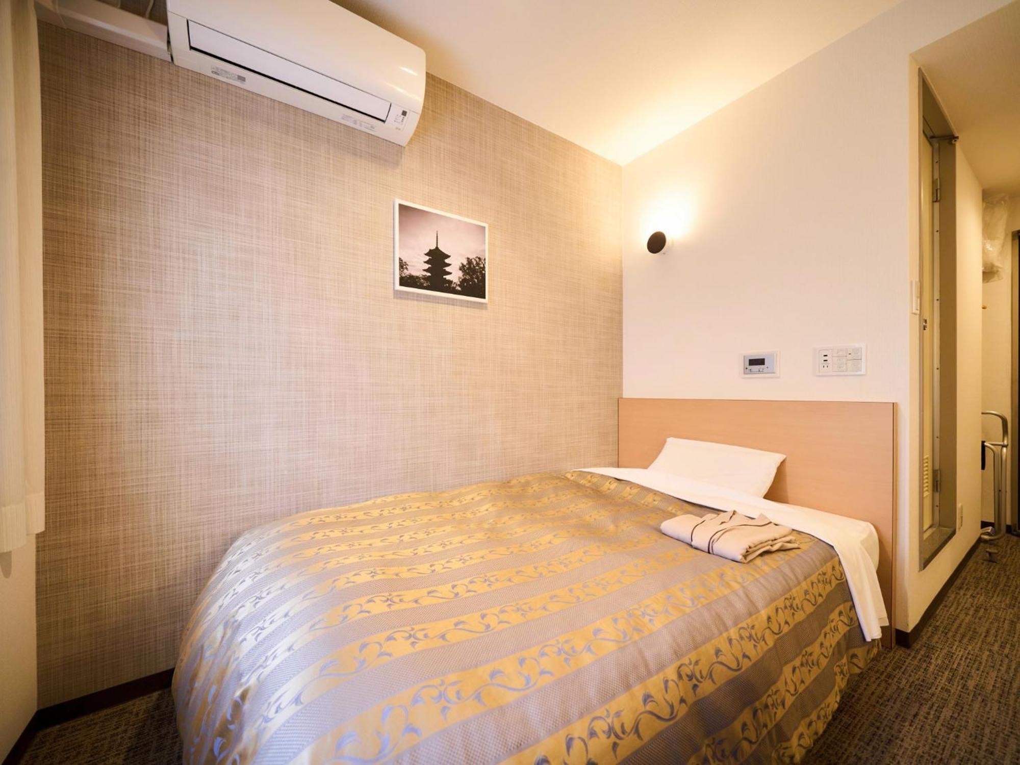 Daiichi Hotel 3*