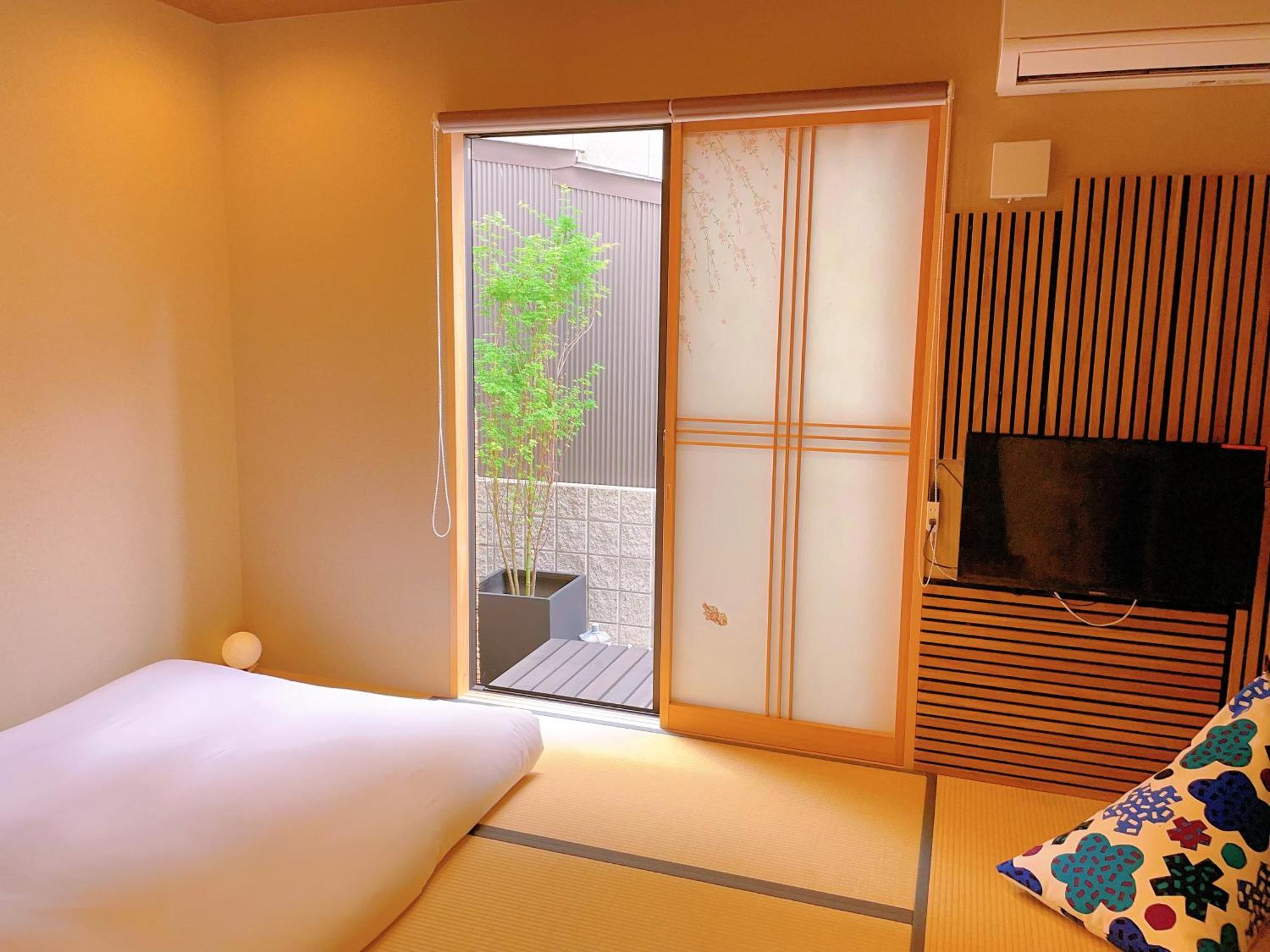 Suikakan Heianjingumae 酔花間 Guest house *
