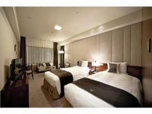 Hotel The Royal Park Sanjo 4*