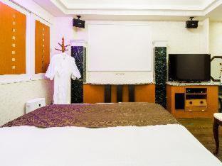 Grand Fine Minami (adults Only) 3*