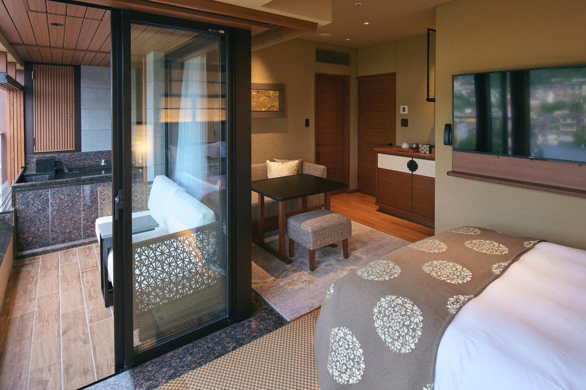 Hotel Sora Niwa Terrace Bettei 5*
