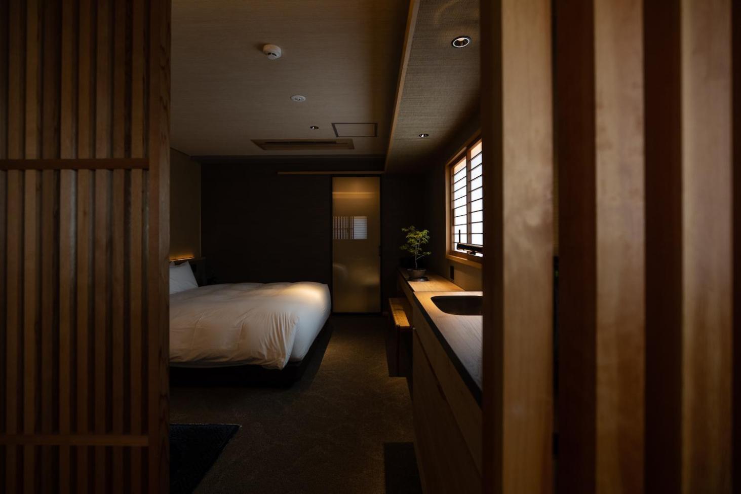 Hotel Higashiyama Shikikaboku 5*