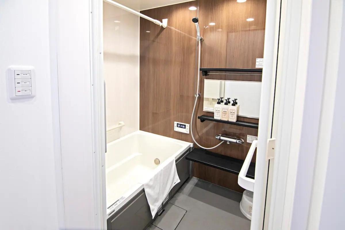 Bahay bakasyunan 二条 秋 Designer House 新築 2ldk 1階庭付き 4人宿泊可能