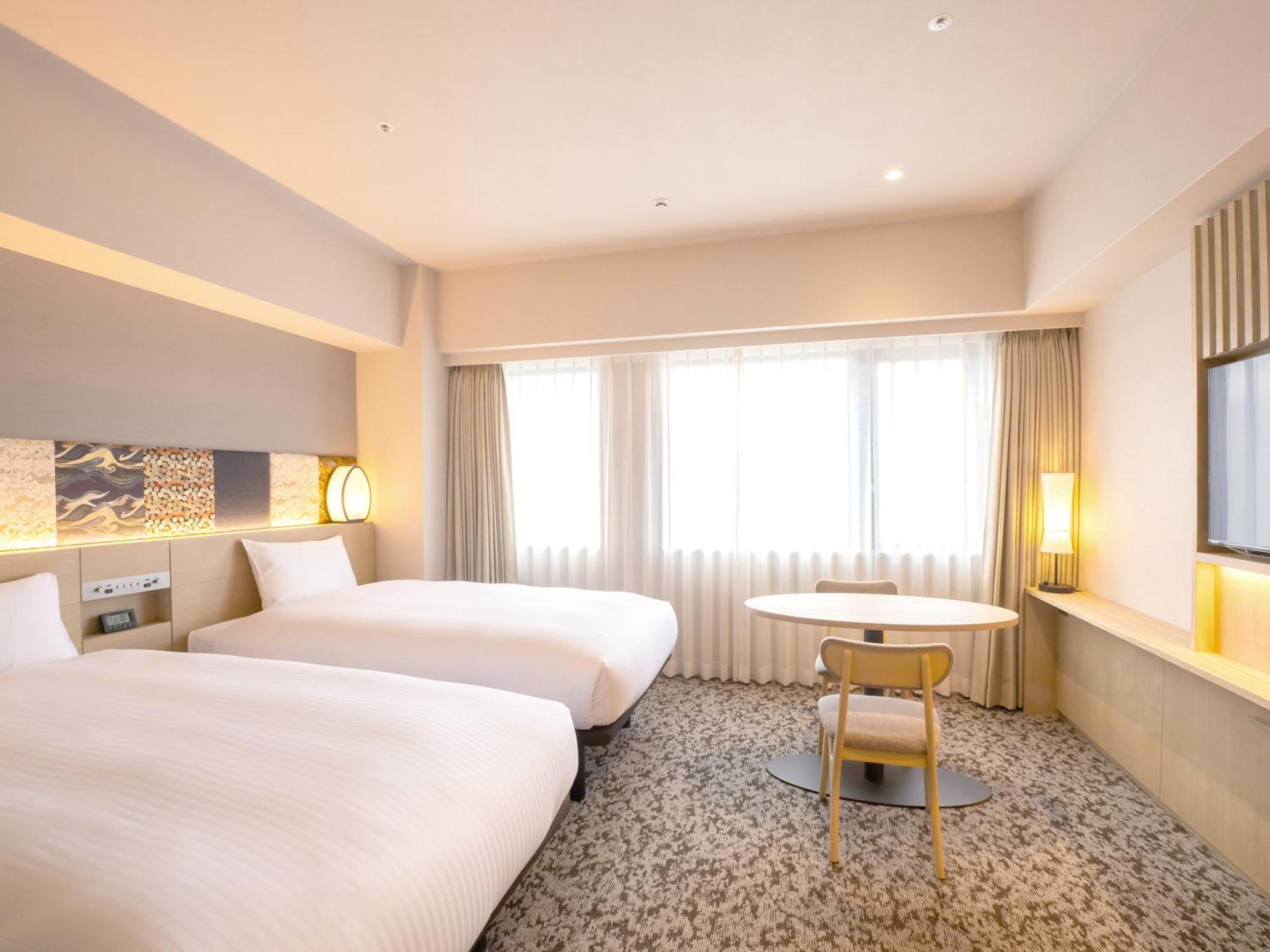 Insomnia Oike Hotel Kyoto
