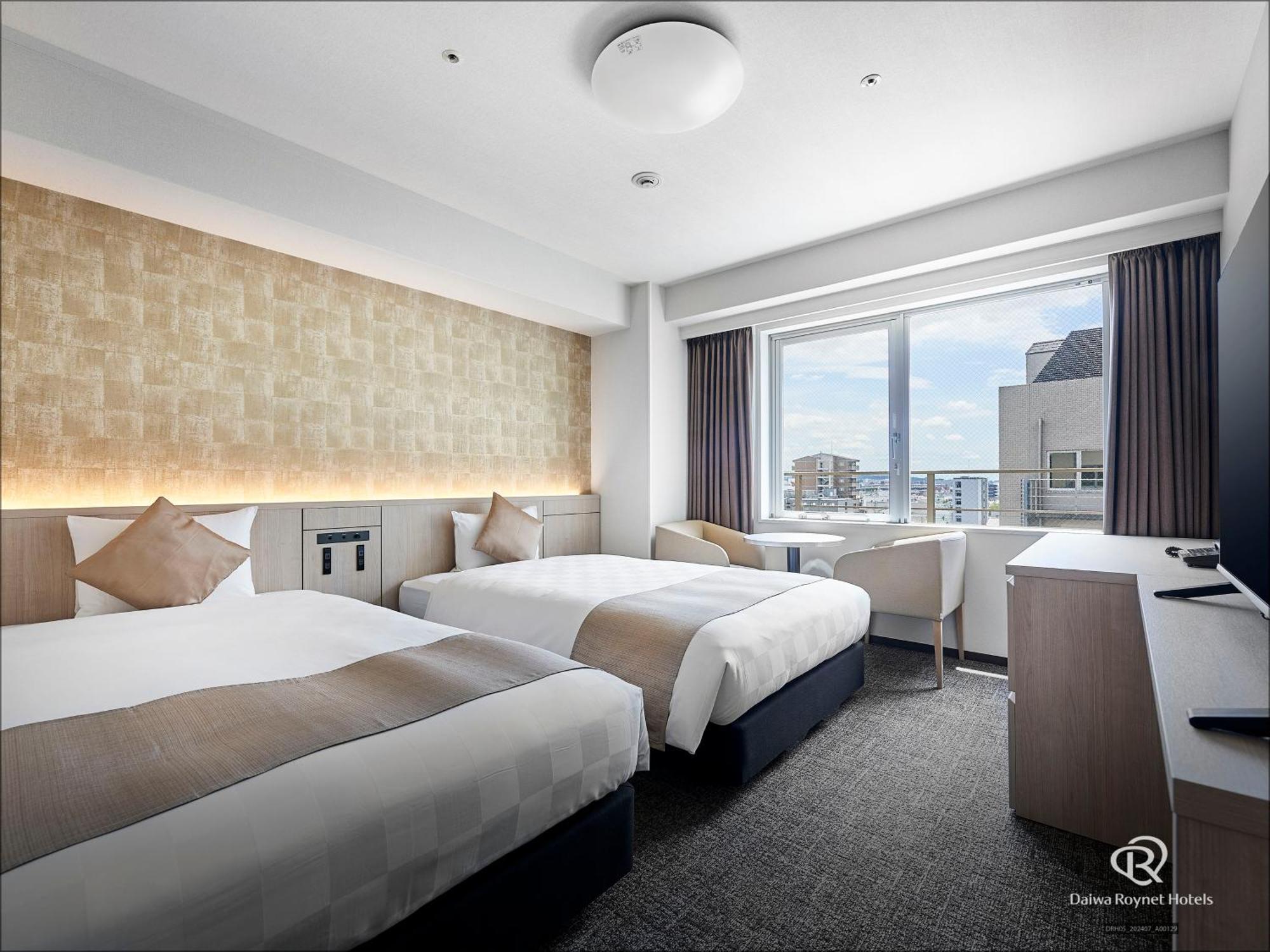 Daiwa Roynet Kyoto-hachijoguchi Hotel 4*