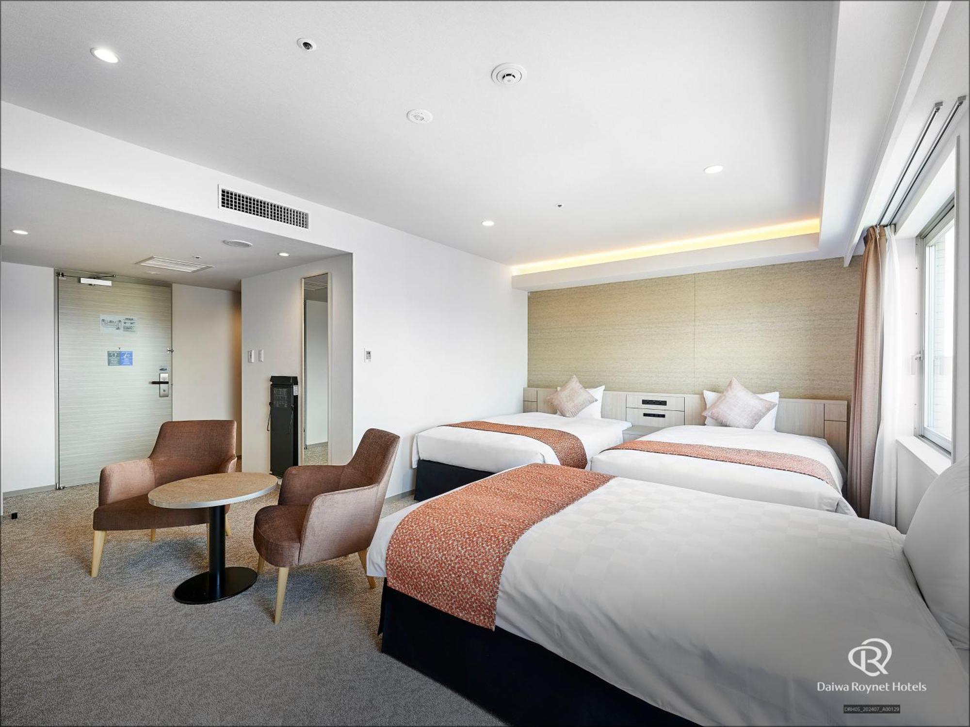 Daiwa Roynet Kyoto-hachijoguchi Hotel