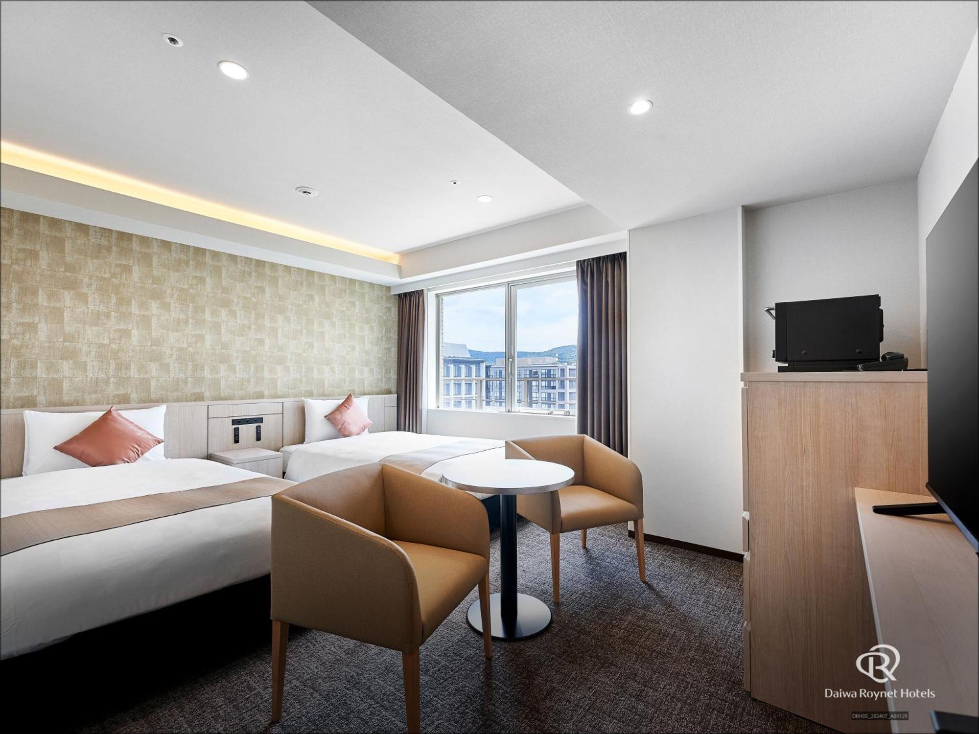 Daiwa Roynet Kyoto-hachijoguchi 4*