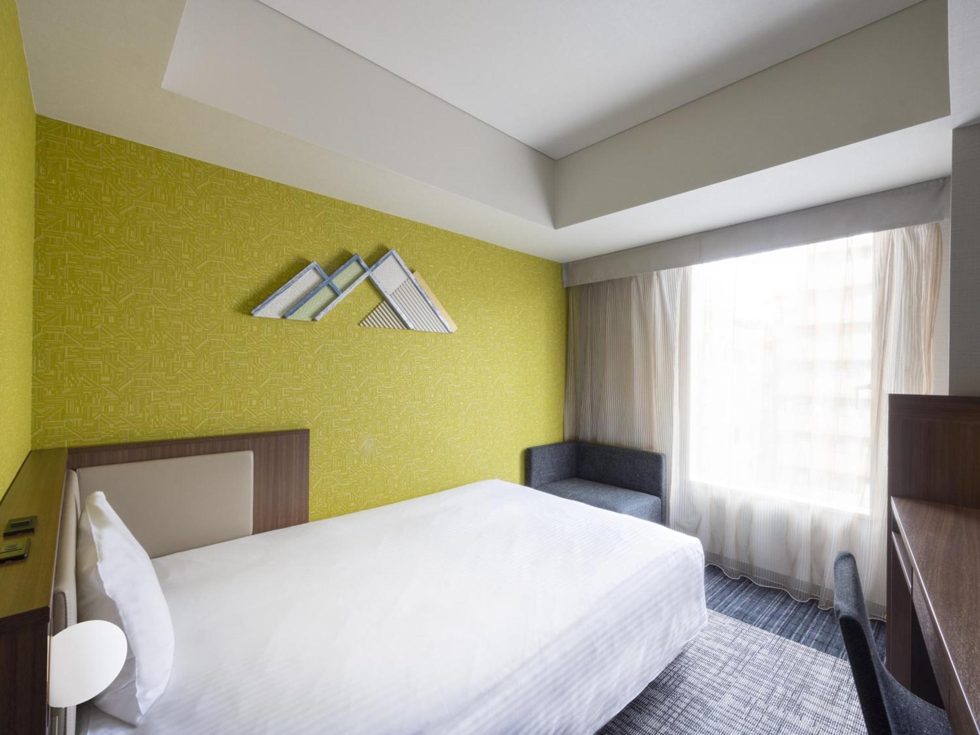 Ibis Styles Shijo Hotel 3*
