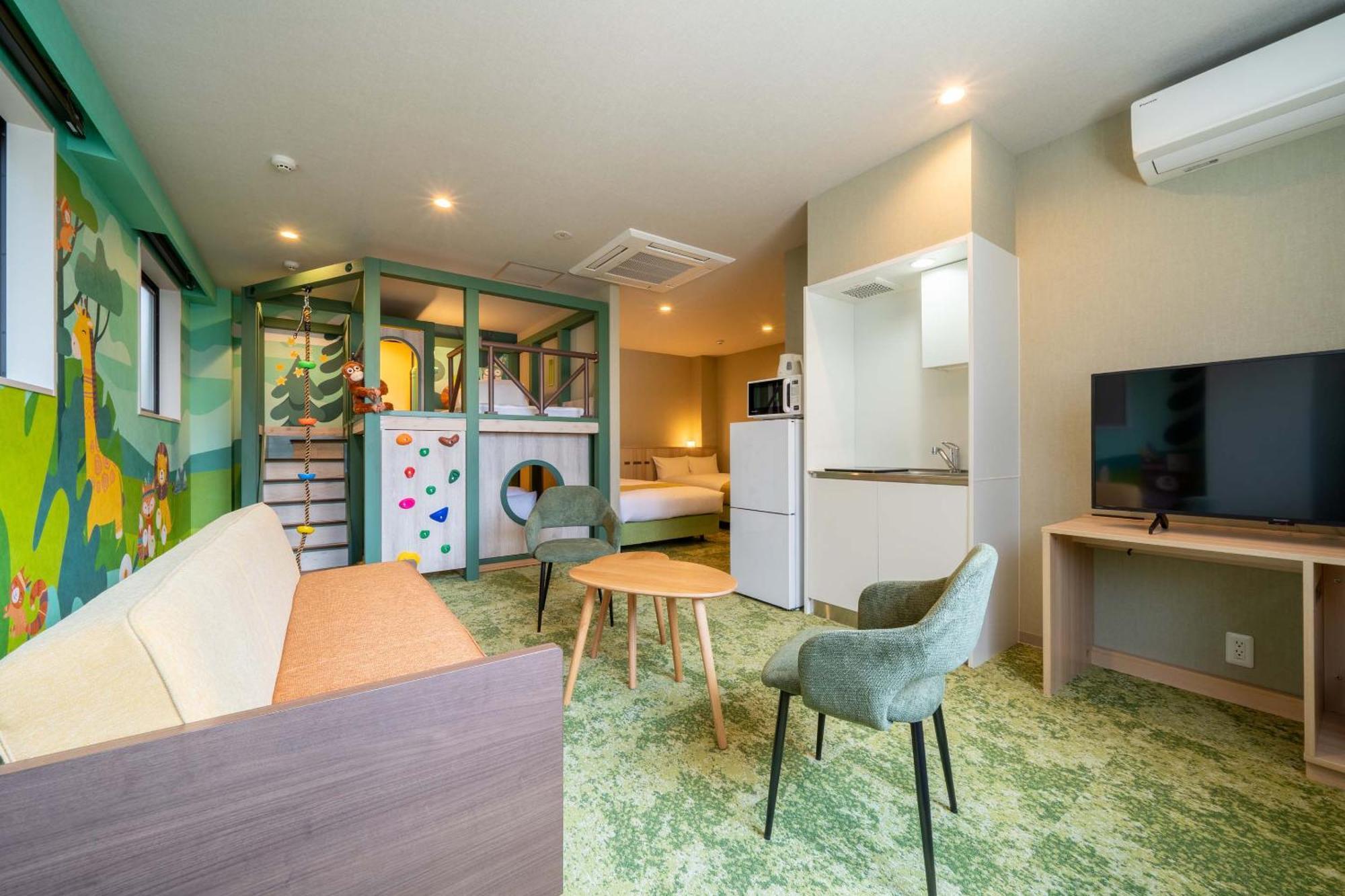 Play!! Resi Apartment *