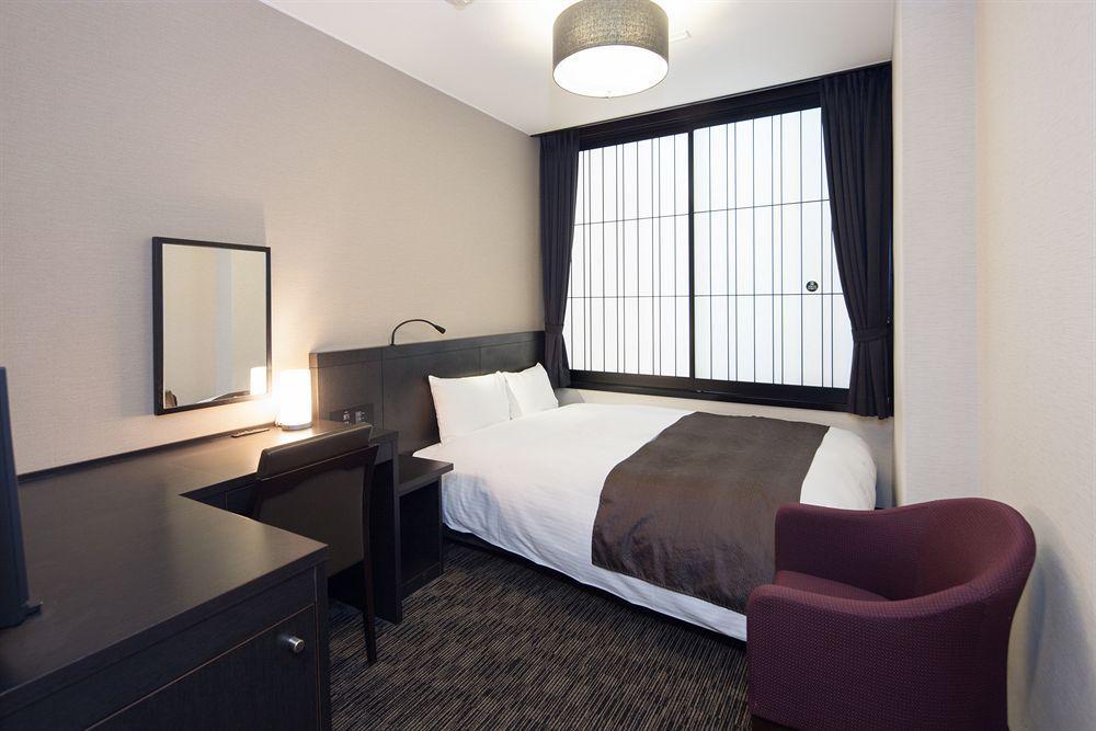 Economy hotel Dai-ni Tower 3*