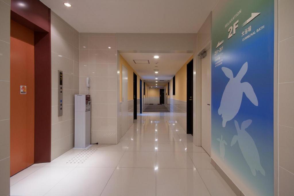 Plaza Annex Hotel 3*