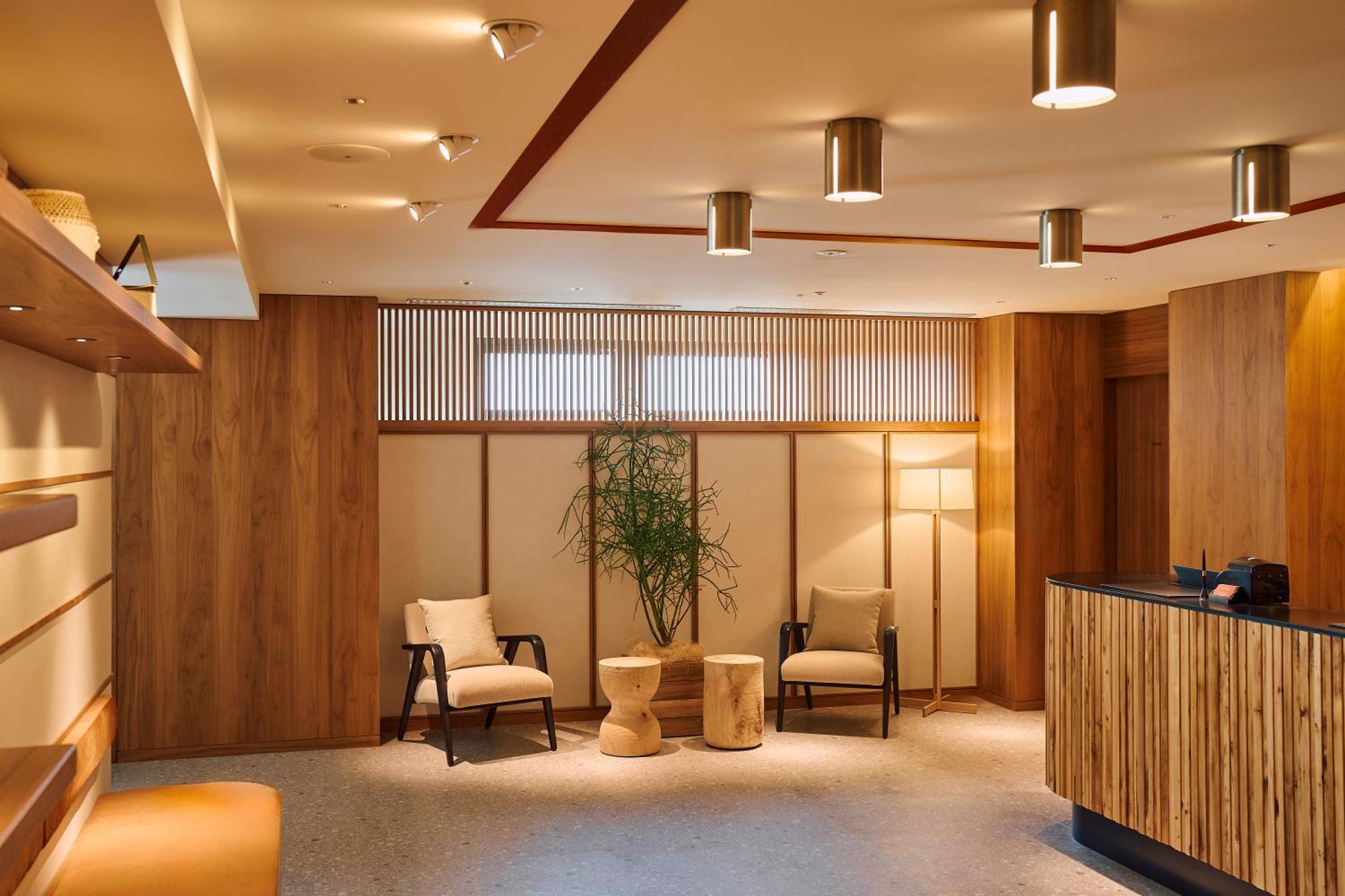 Grand Bach Select Hotel