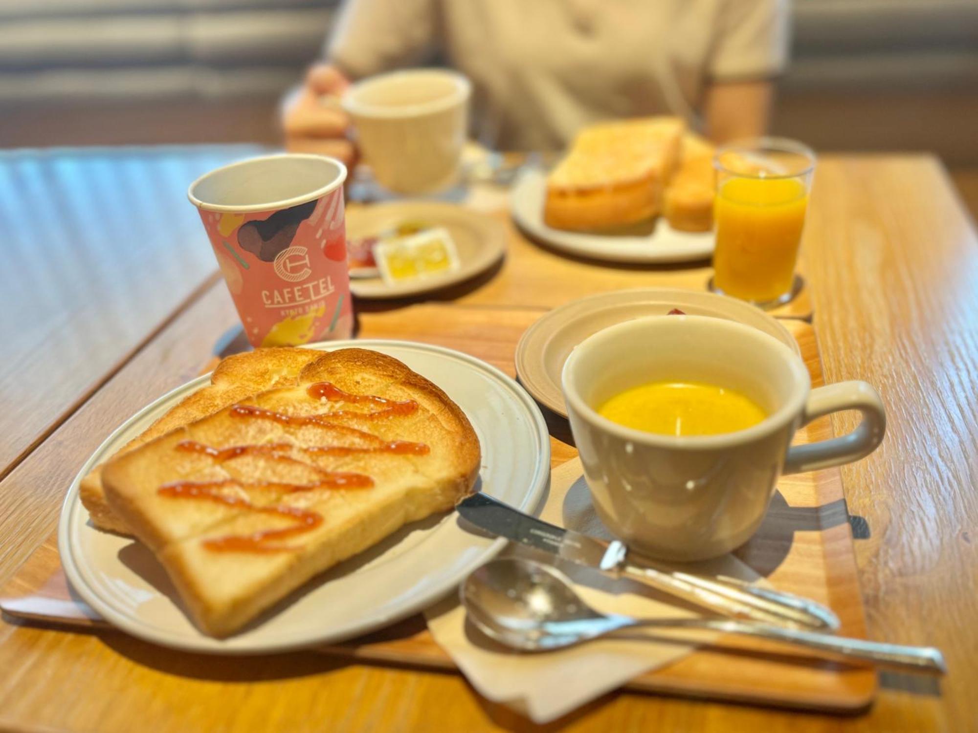 Hostel Cafetel Sanjo For Ladies *