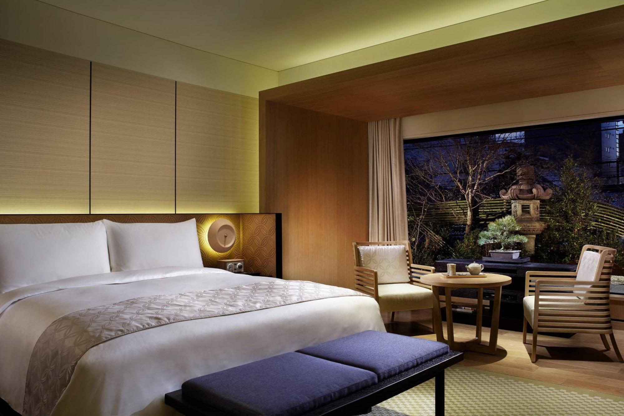 Hotel The Ritz-carlton