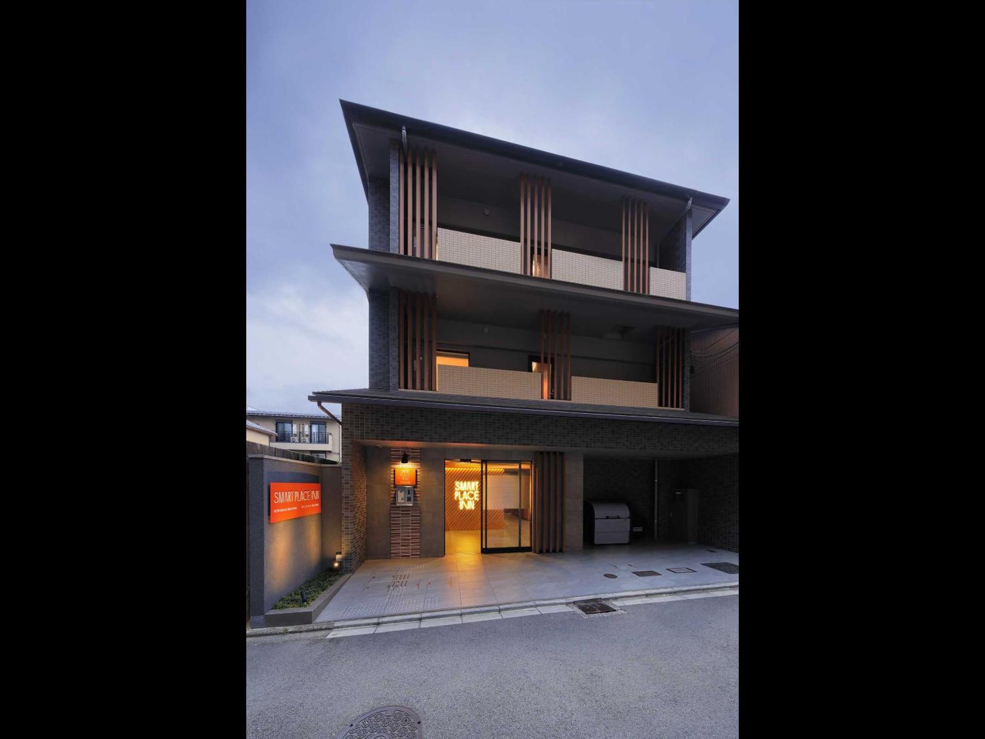 Hotel Smart Place Nijojo-mae Station 3*