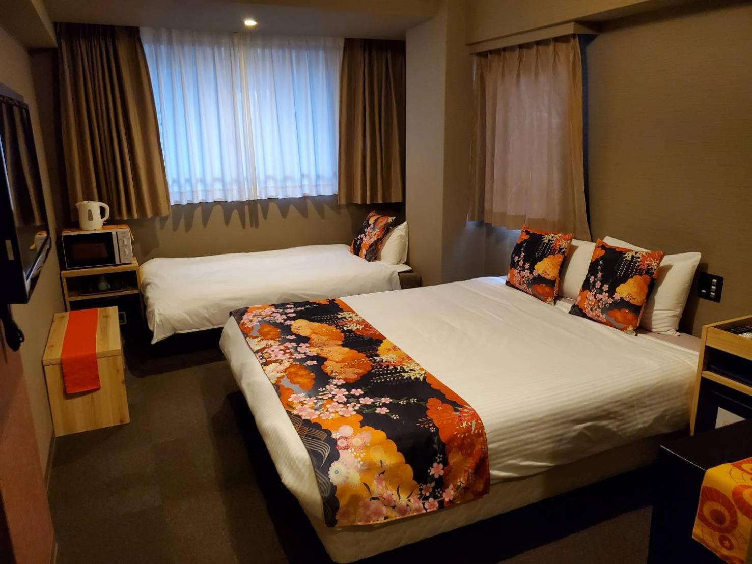 Legasta Shirakawa Sanjo Inn 2*