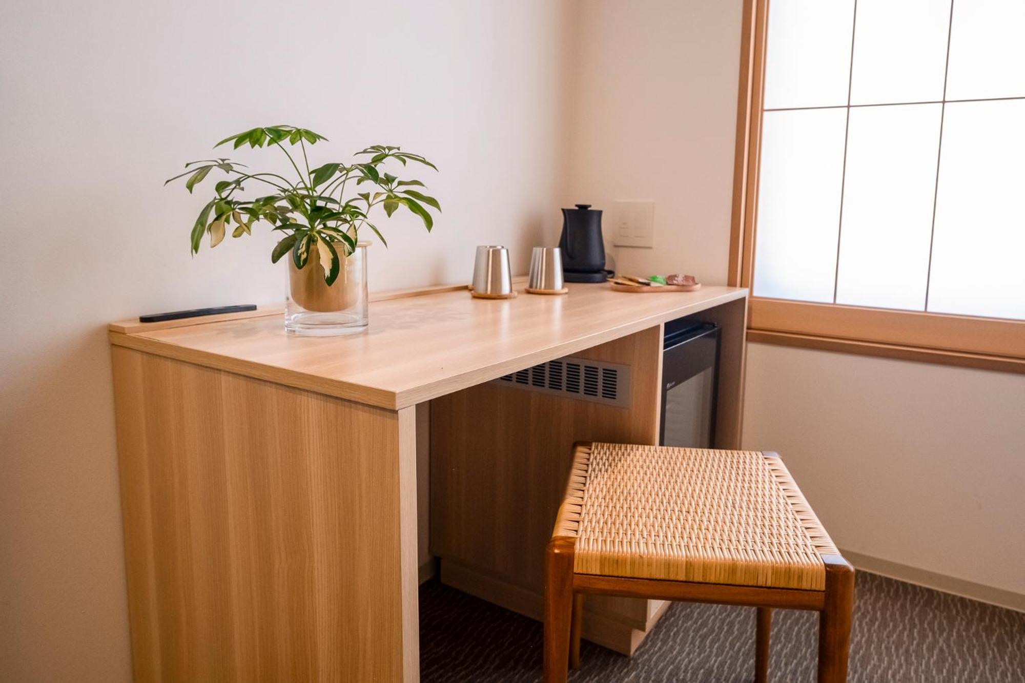 Hotel Wayfarer Shin