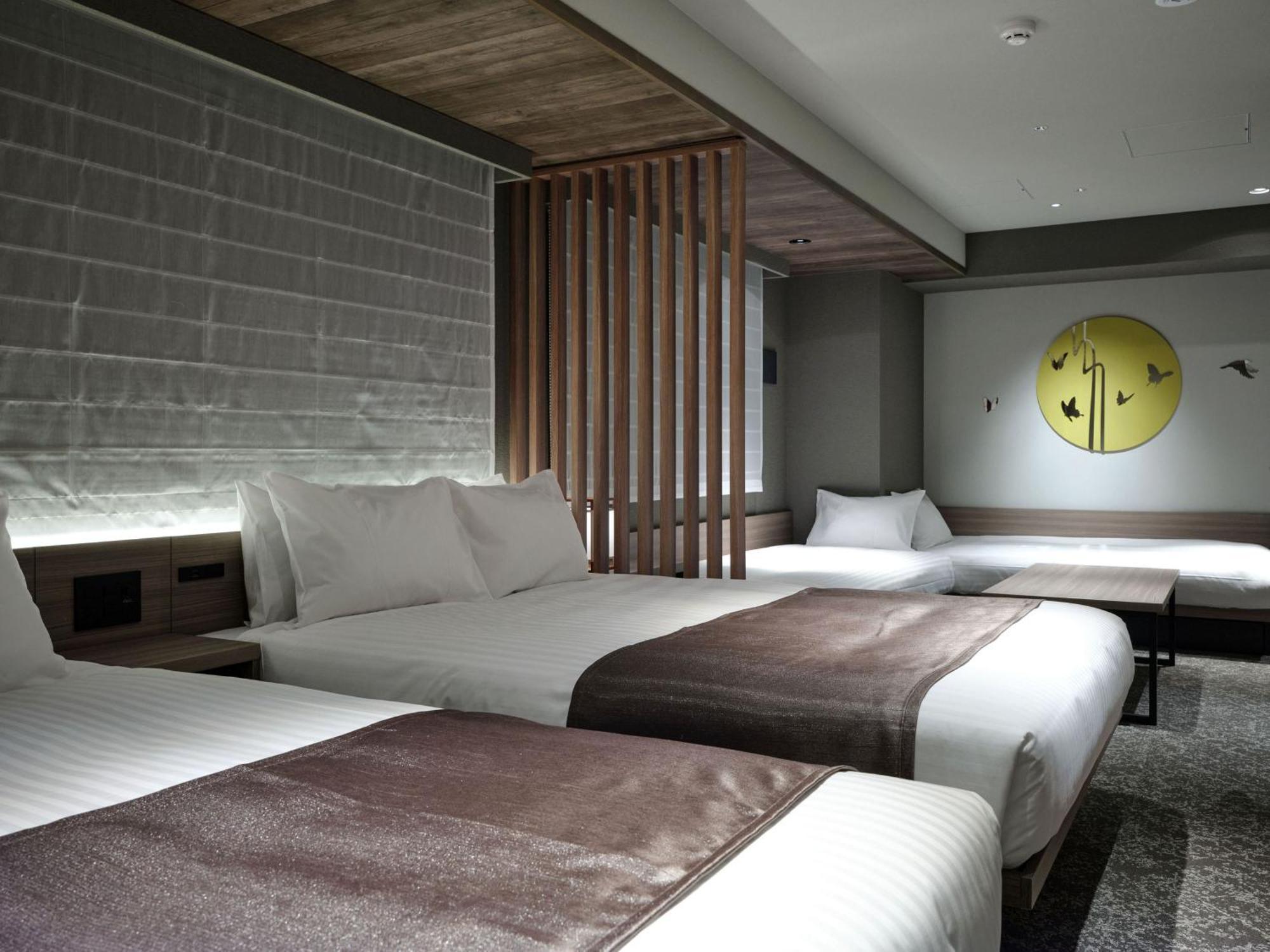 Monday Premium Sta Kamogawa 4*