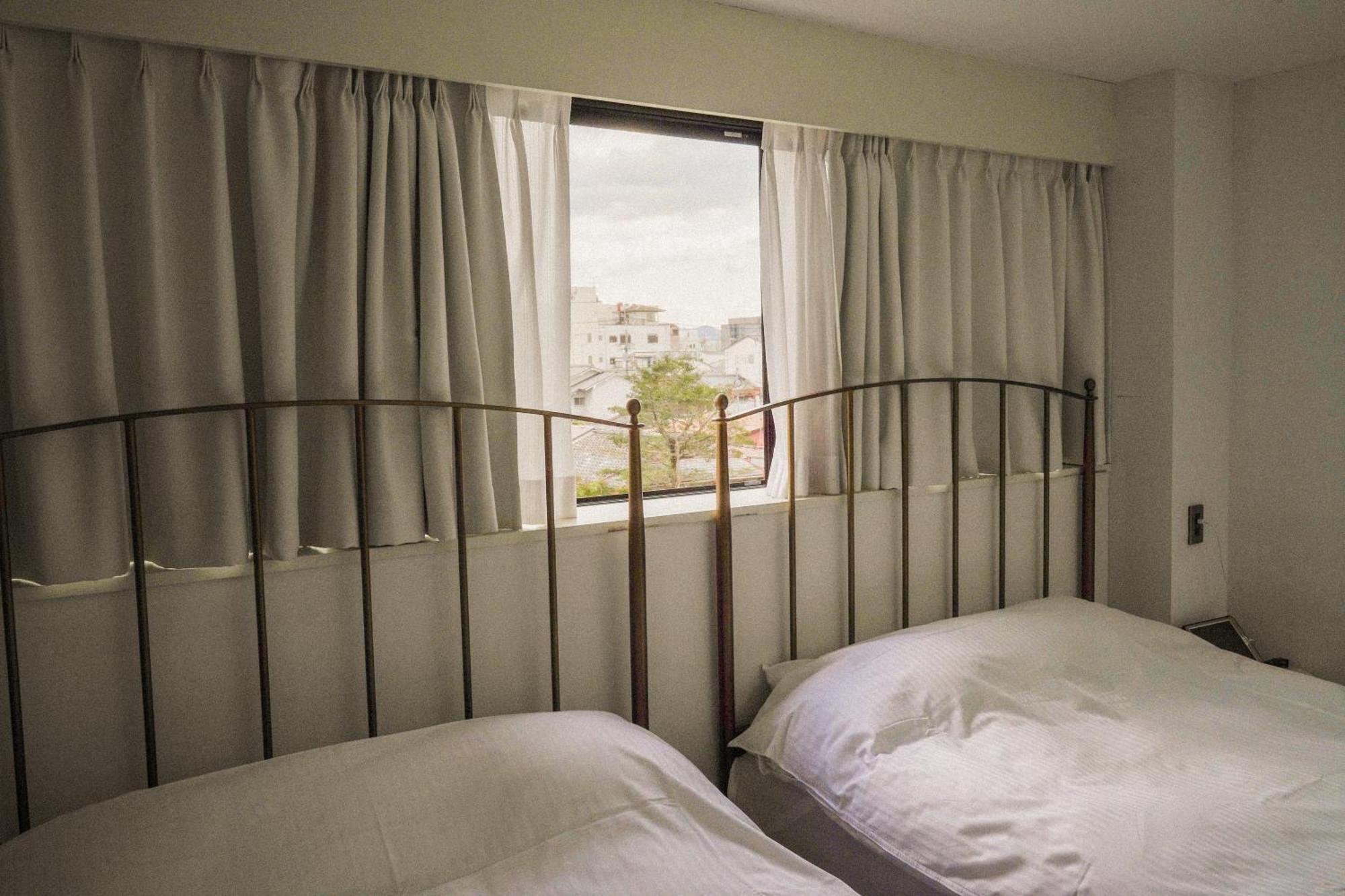 Hotel The Root2 4*