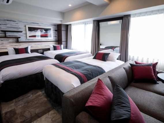 S-peria Hotel