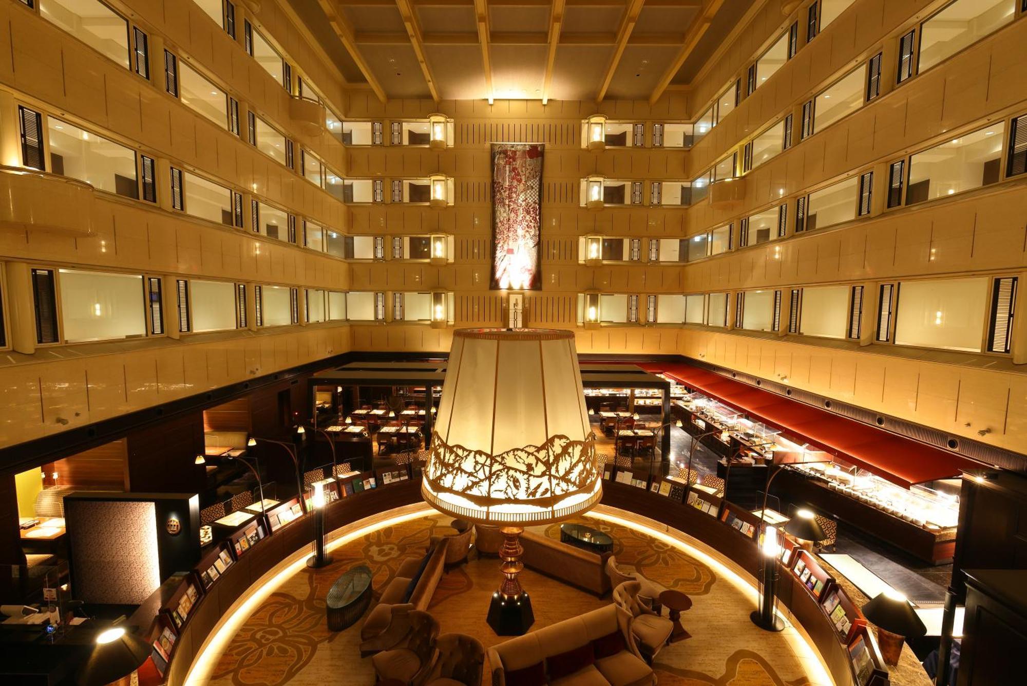Century Hotel 4*