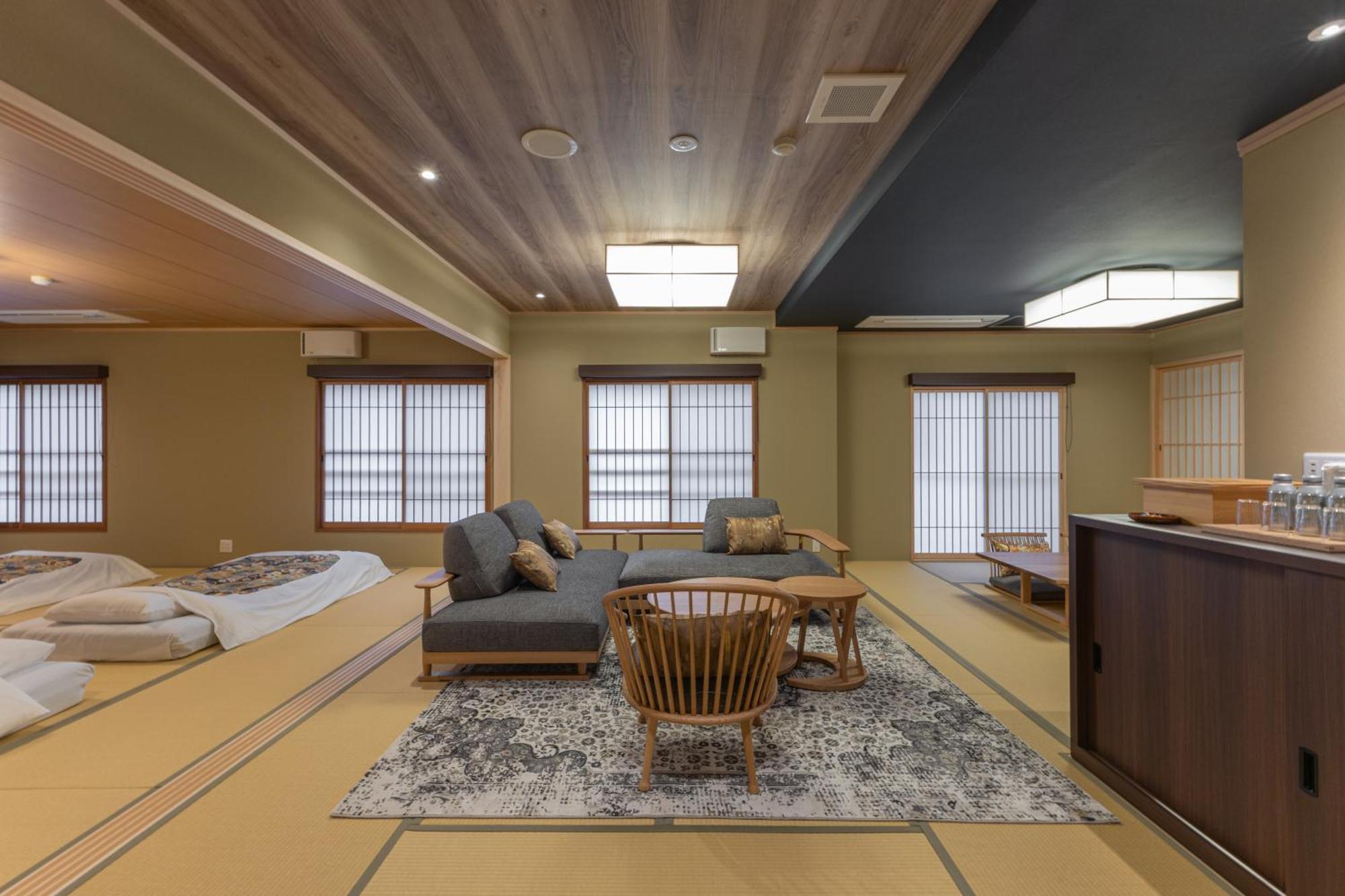 Nishiyama - Established In 1953 Ryokan