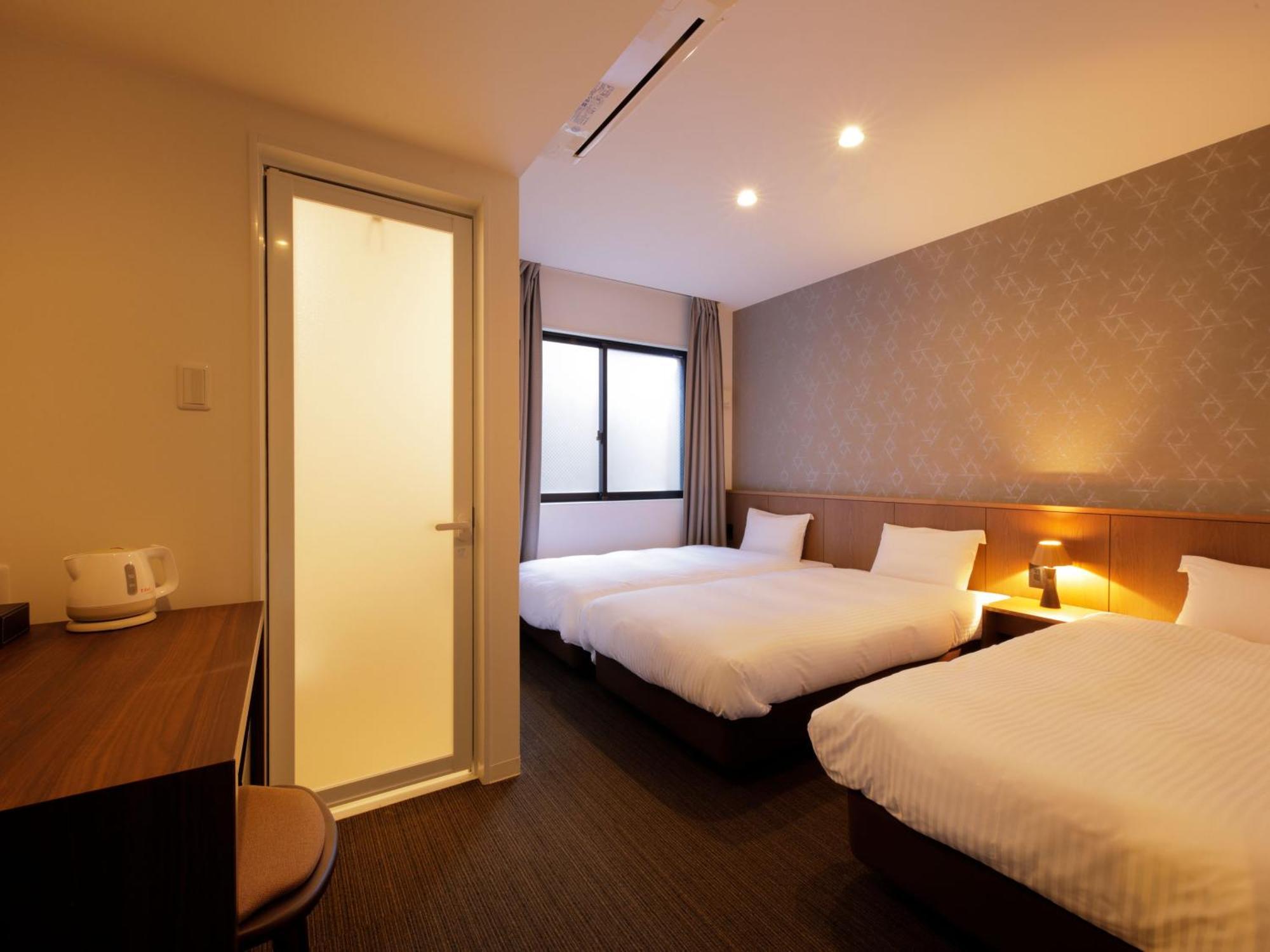 Smart Place Nijojo Horikawa 3* Kyoto