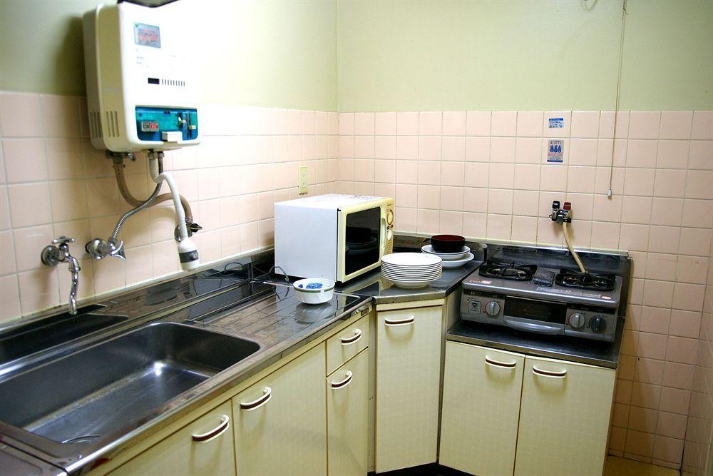 Tomato Station Hotel 2*