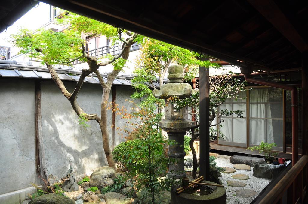Guest house Compass 2*