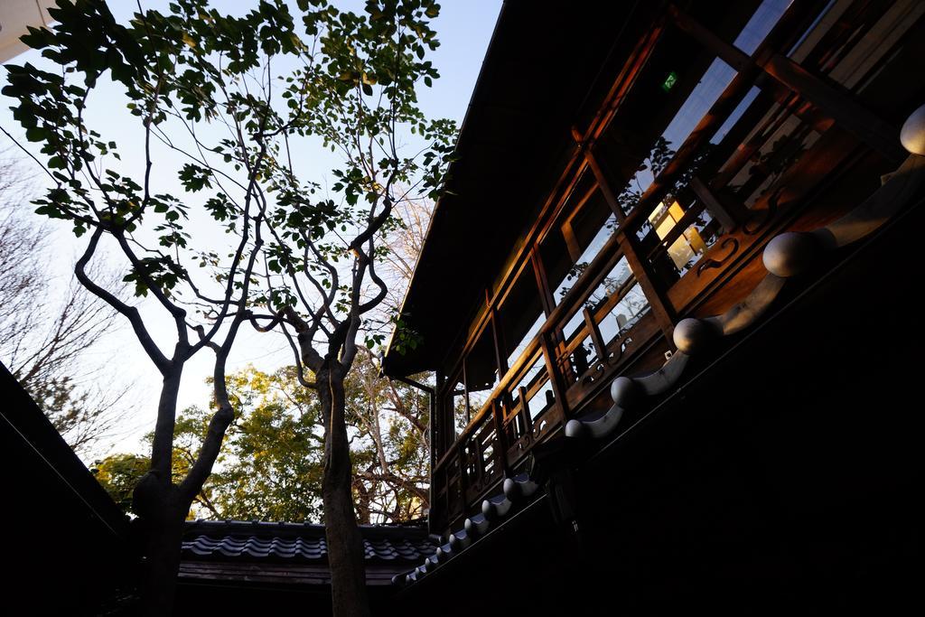 Lantern Gion *
