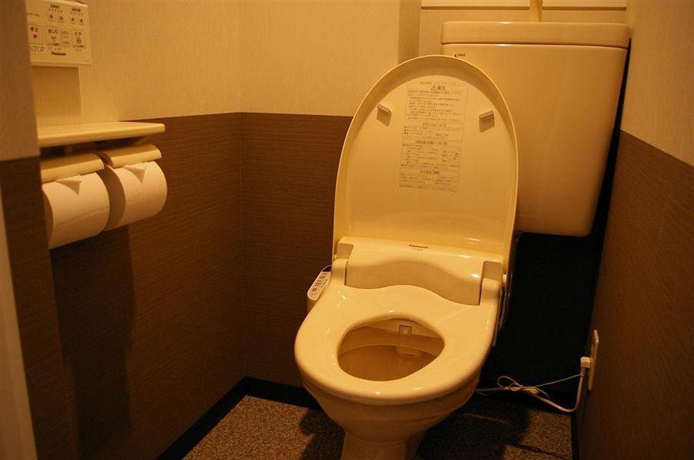 Capsule hotel Capsule *