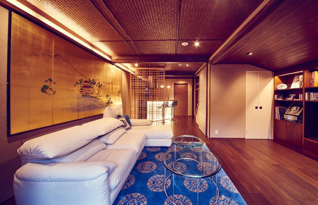 Holiday home Hana-touro Yasakano-tou Machiya Premium Kyoto