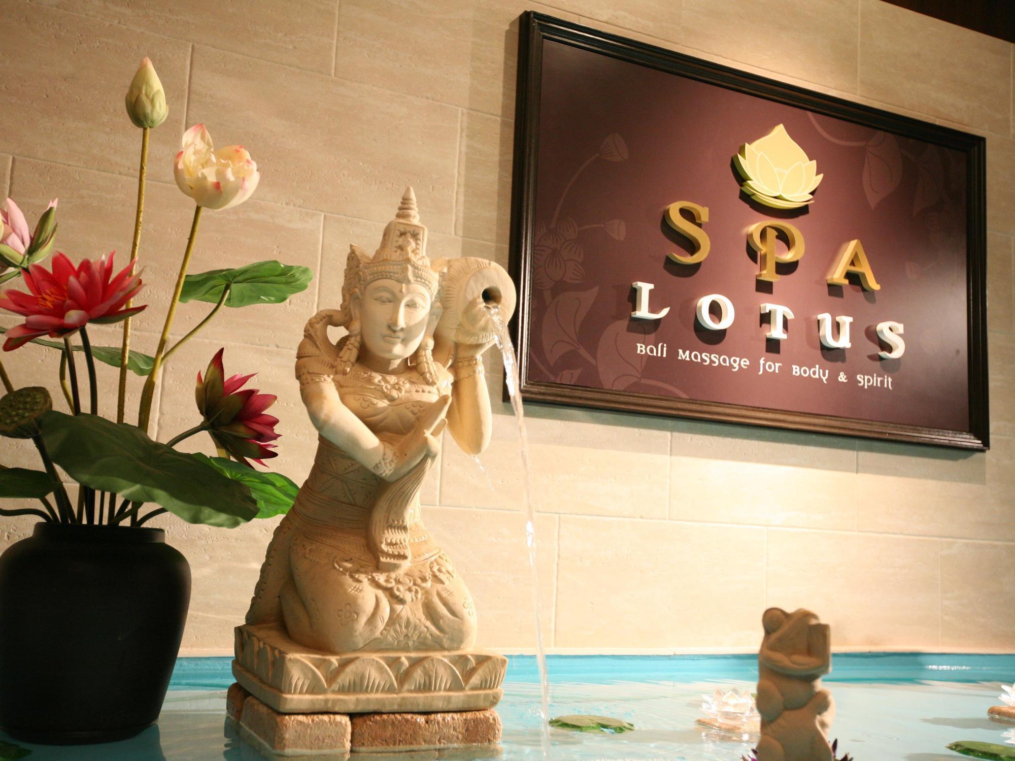Hotel And Lotus Modern (adults Only) 2*