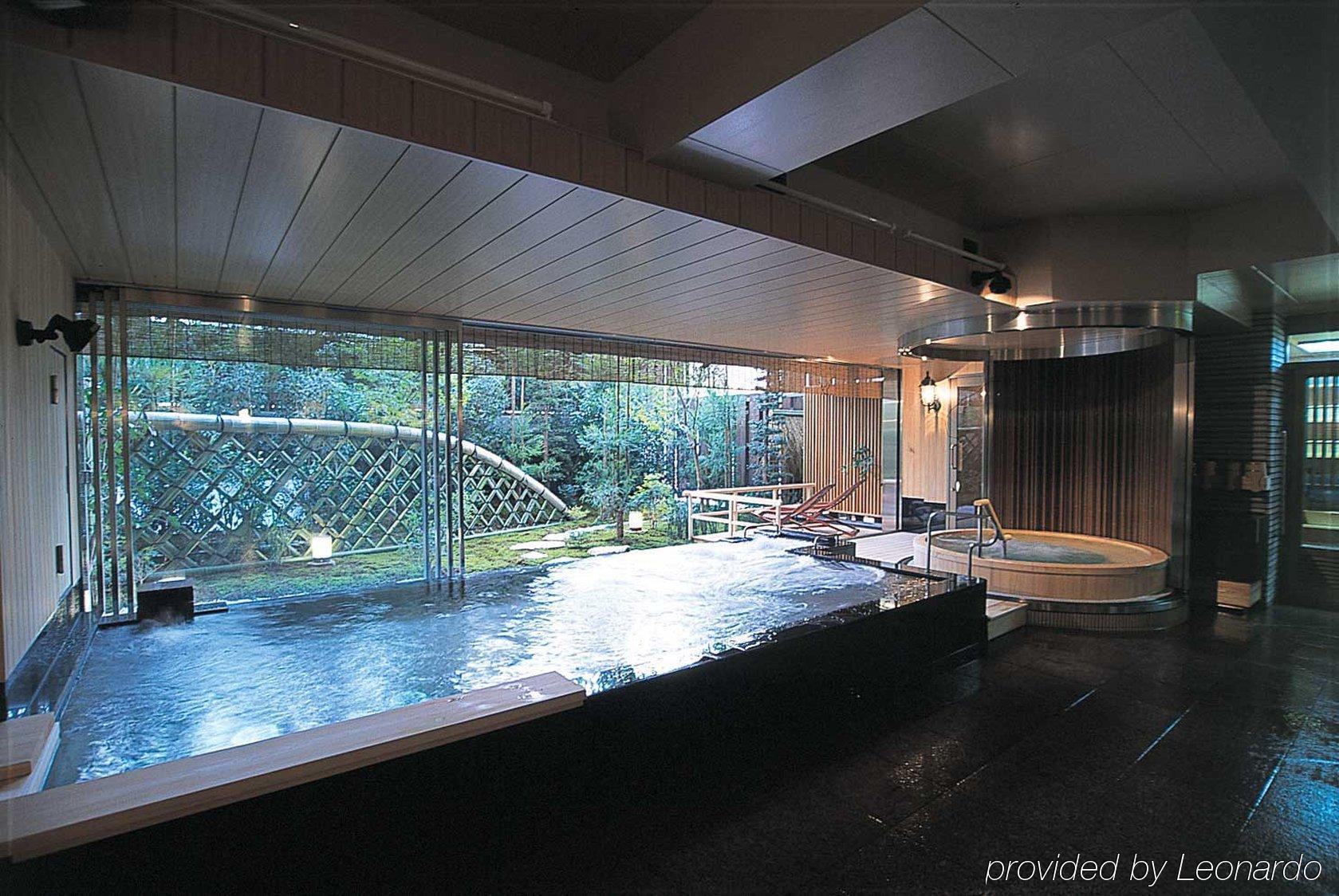 Ryoan Kazuki Hotel 3*