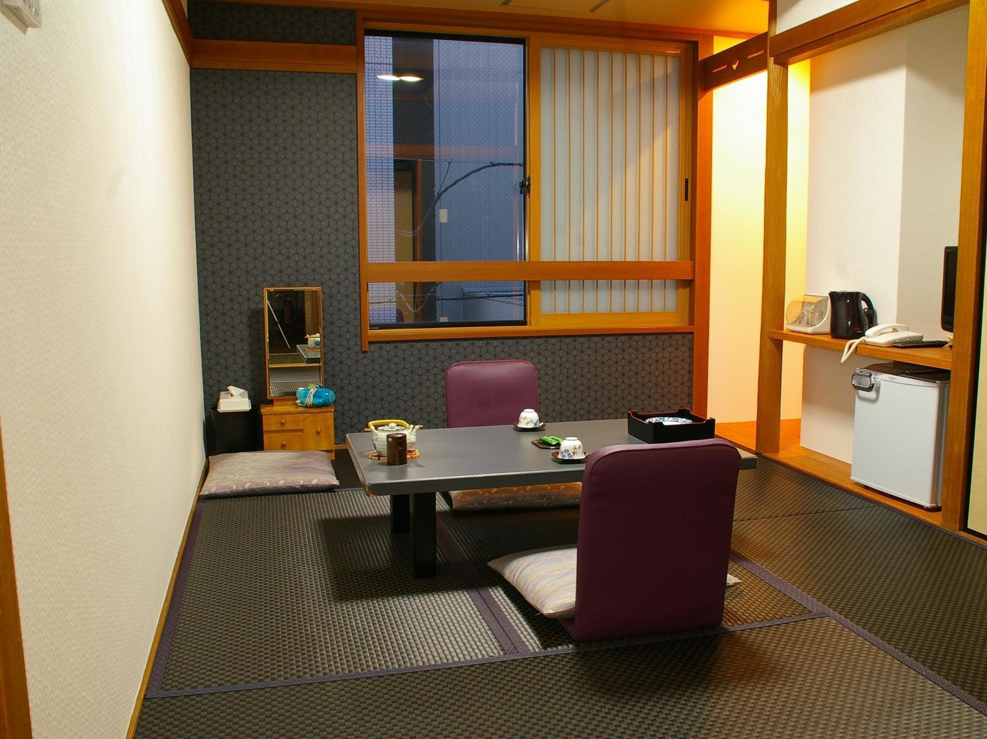 Satomo Ryokan Kyoto