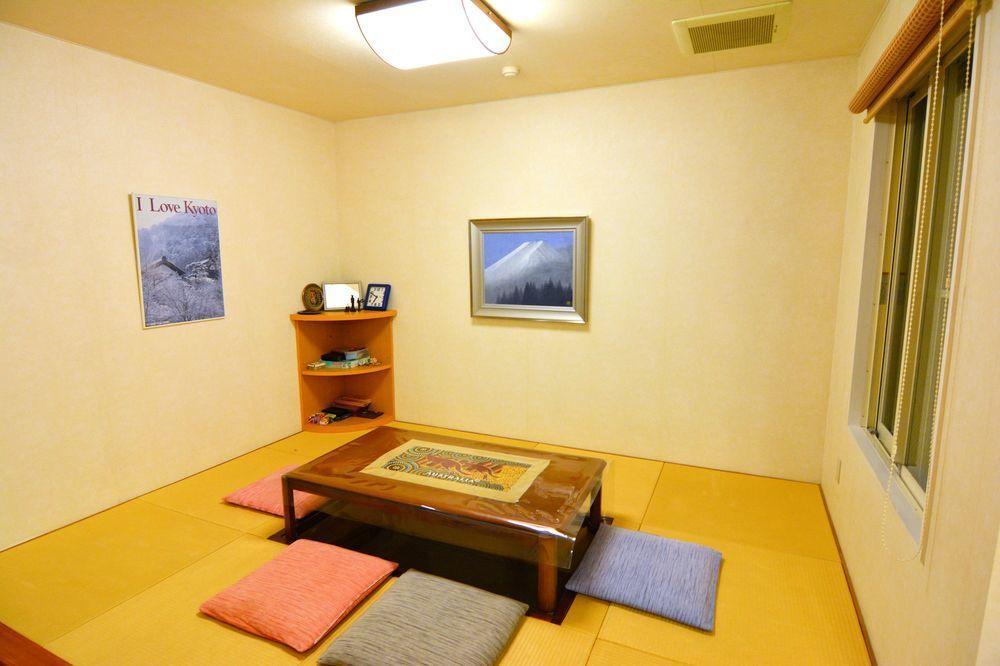 K's House -travelers Hostel *