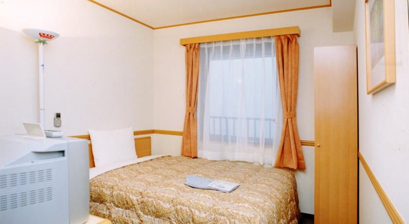 Toyoko Shijo-karasuma