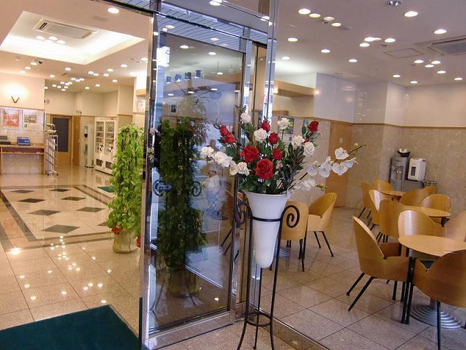 Toyoko Gojo-karasuma 3*