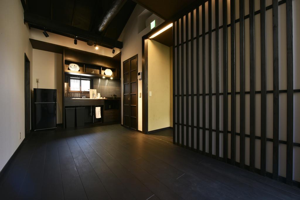 Shibashi Umeyacho *
