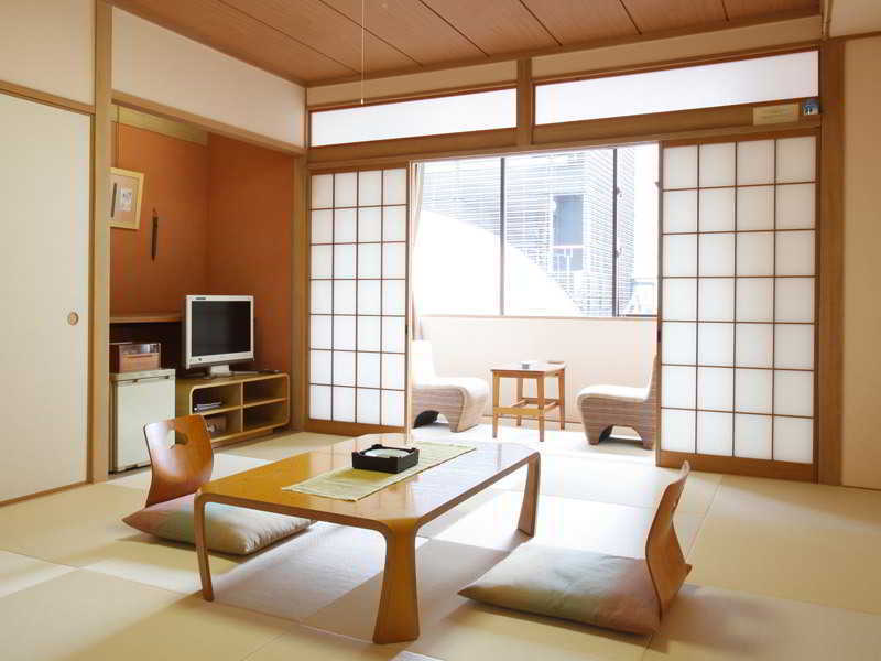 Gion Shinmonso Ryokan Kyoto