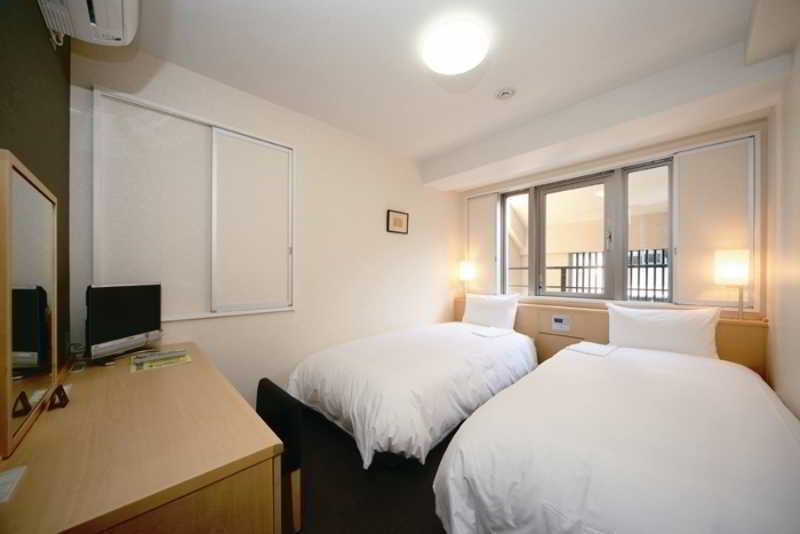Via Shijomuromachi Hotel 3*