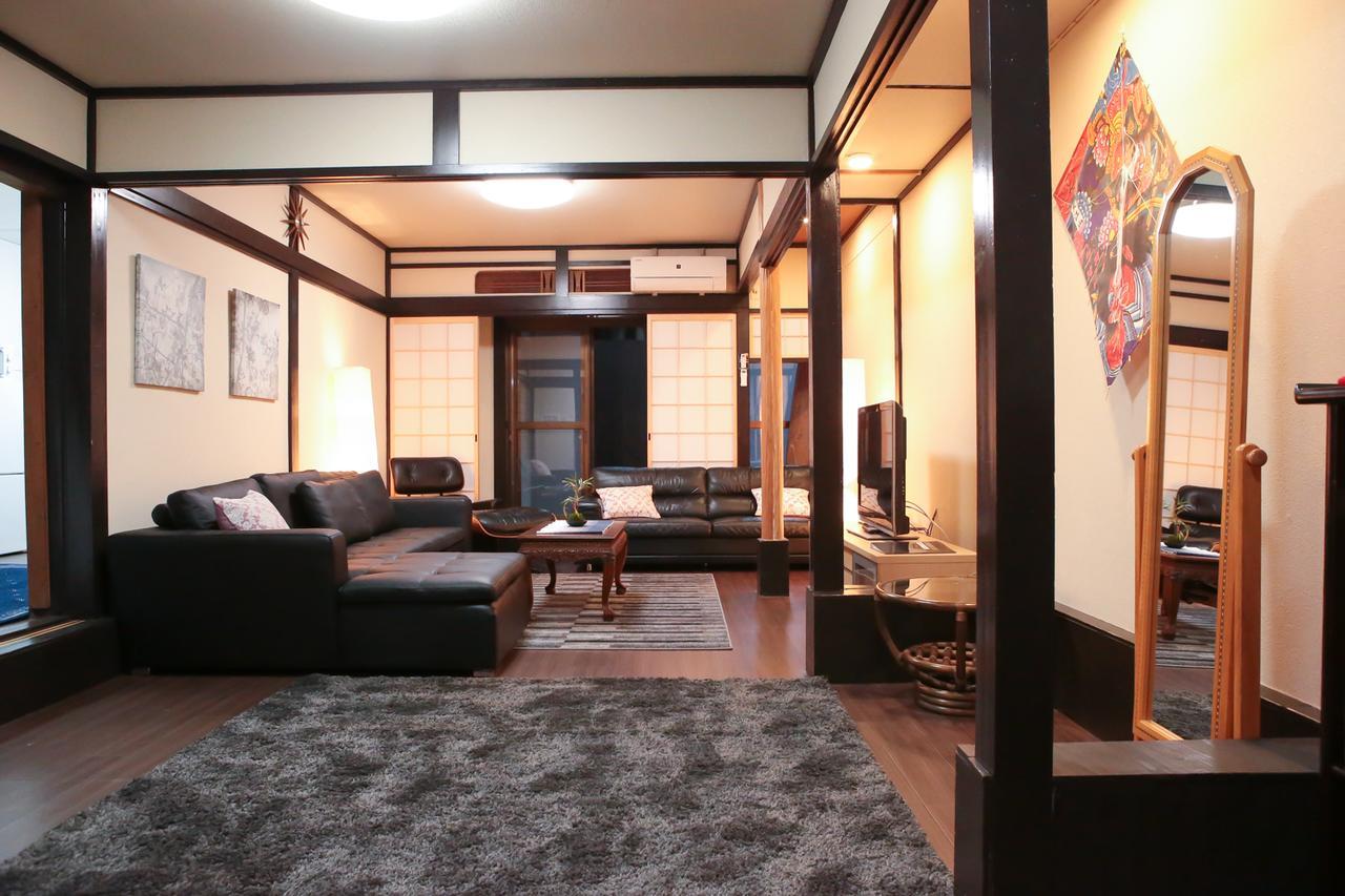 Sanjo Kyonoya