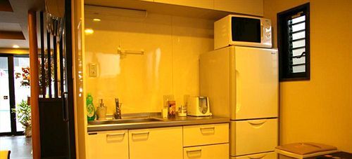 Capsule hotel Capsule *