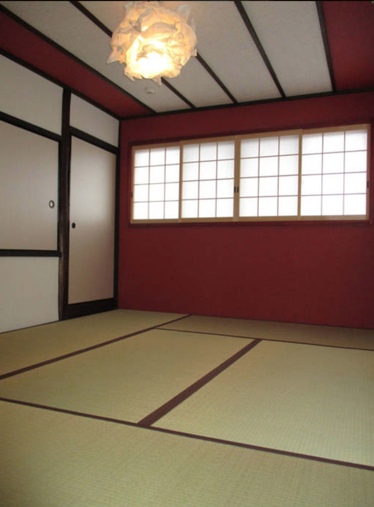 Bahay bakasyunan カモンイン 稲荷 Kyoto