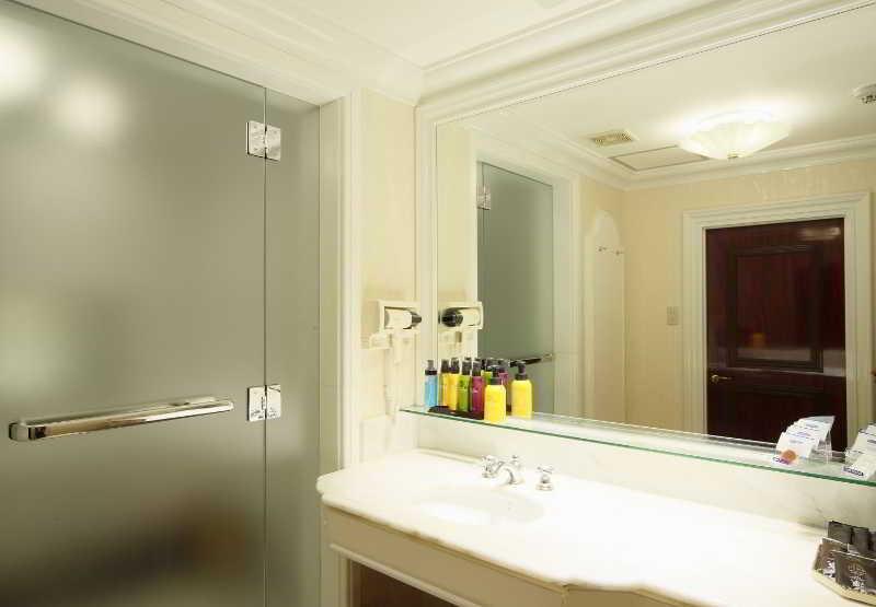 Grand Fine Minami (adults Only) 3*