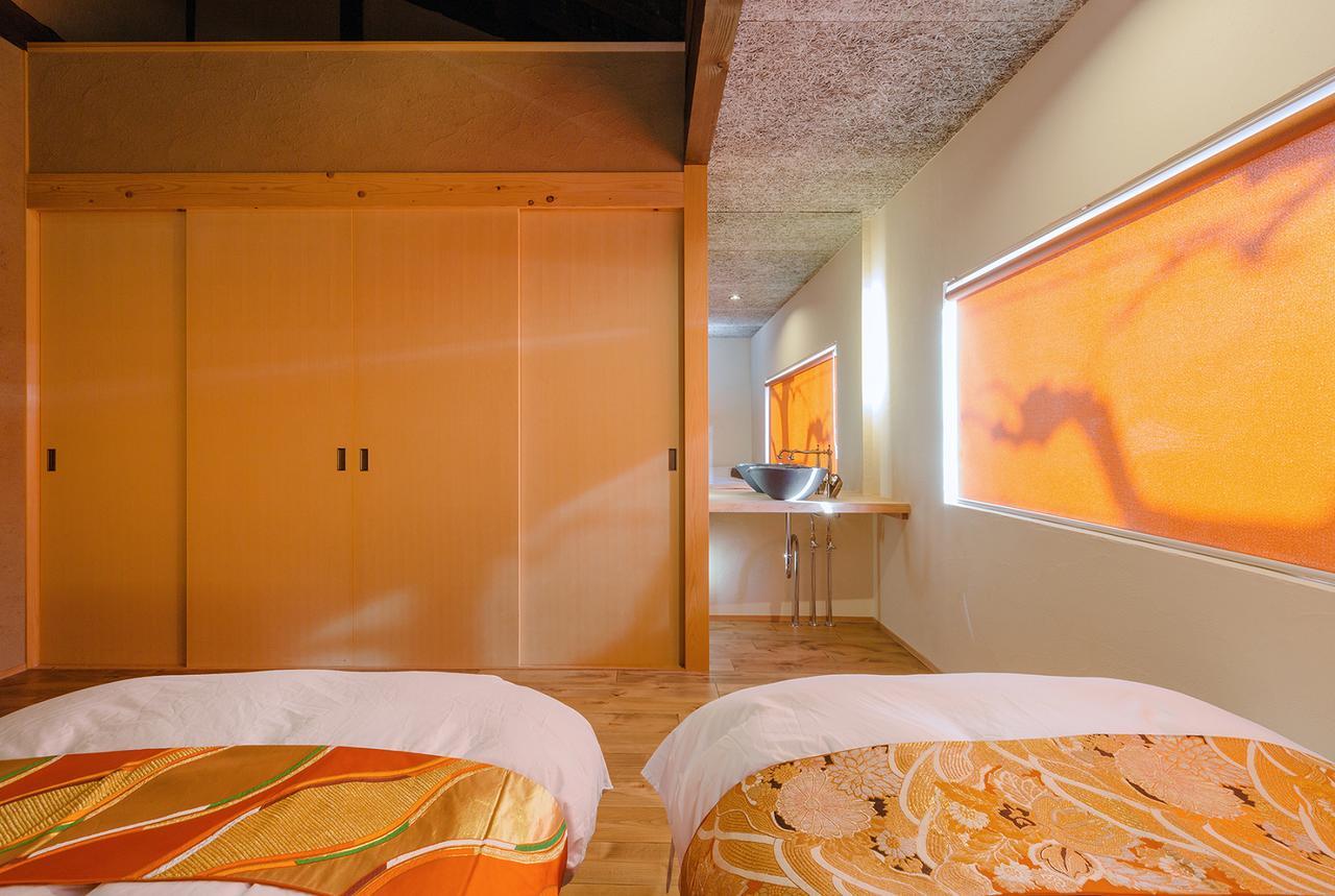 Modern Machiya Style Yuzen *