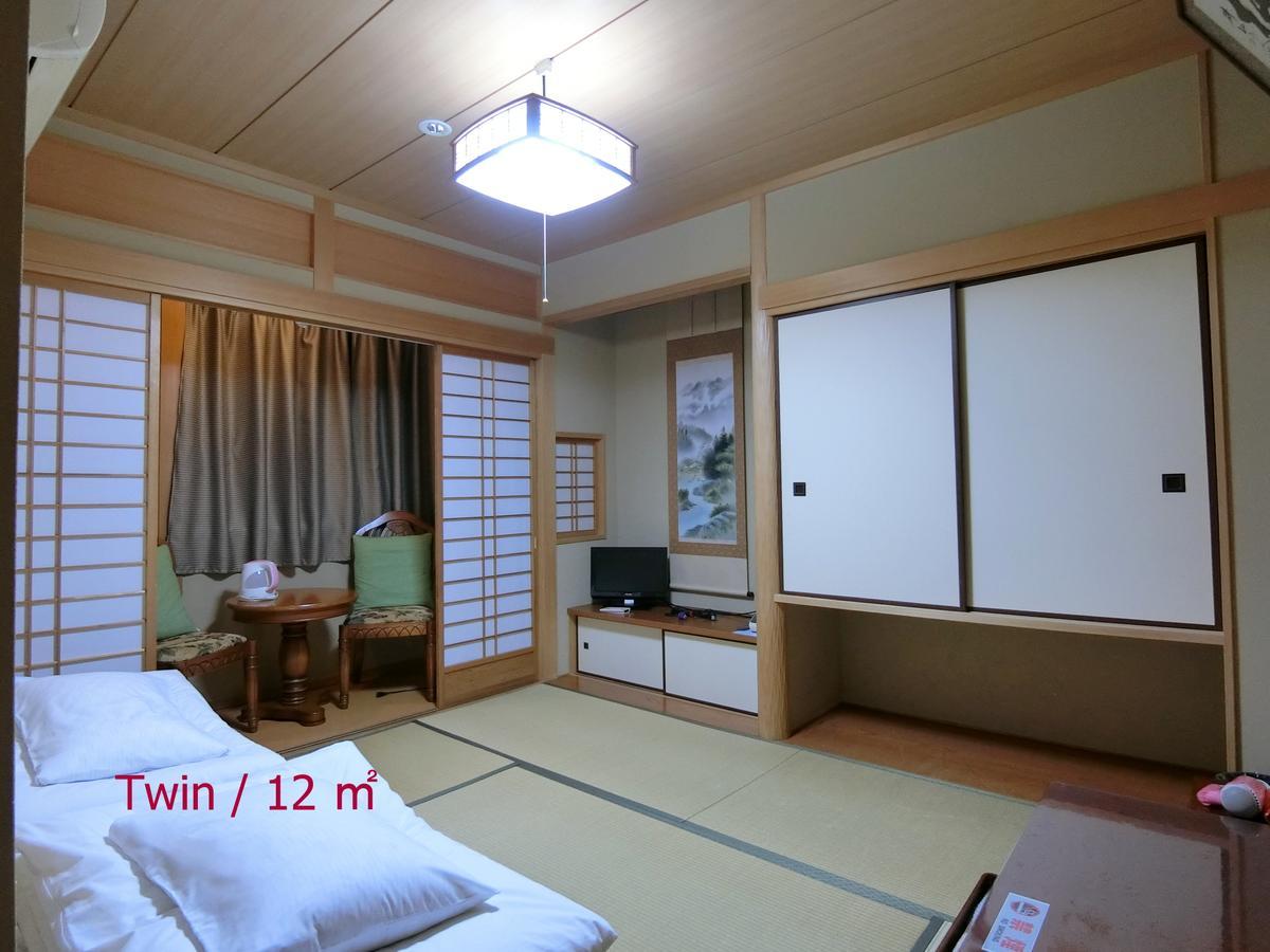 Kyoraku Ryokan Kyoto