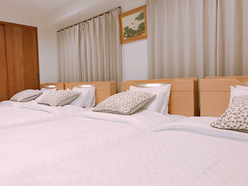 Sarangbang Guest house *