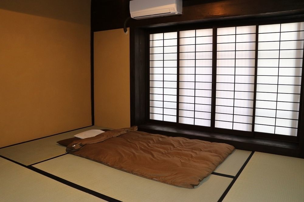 Teahouse Rouji 2*